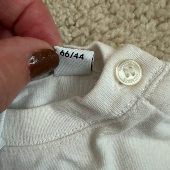 Burberry‎ Baby Onesie Robot Teddy Coverall Size 6 Months - Picture 5 of 9